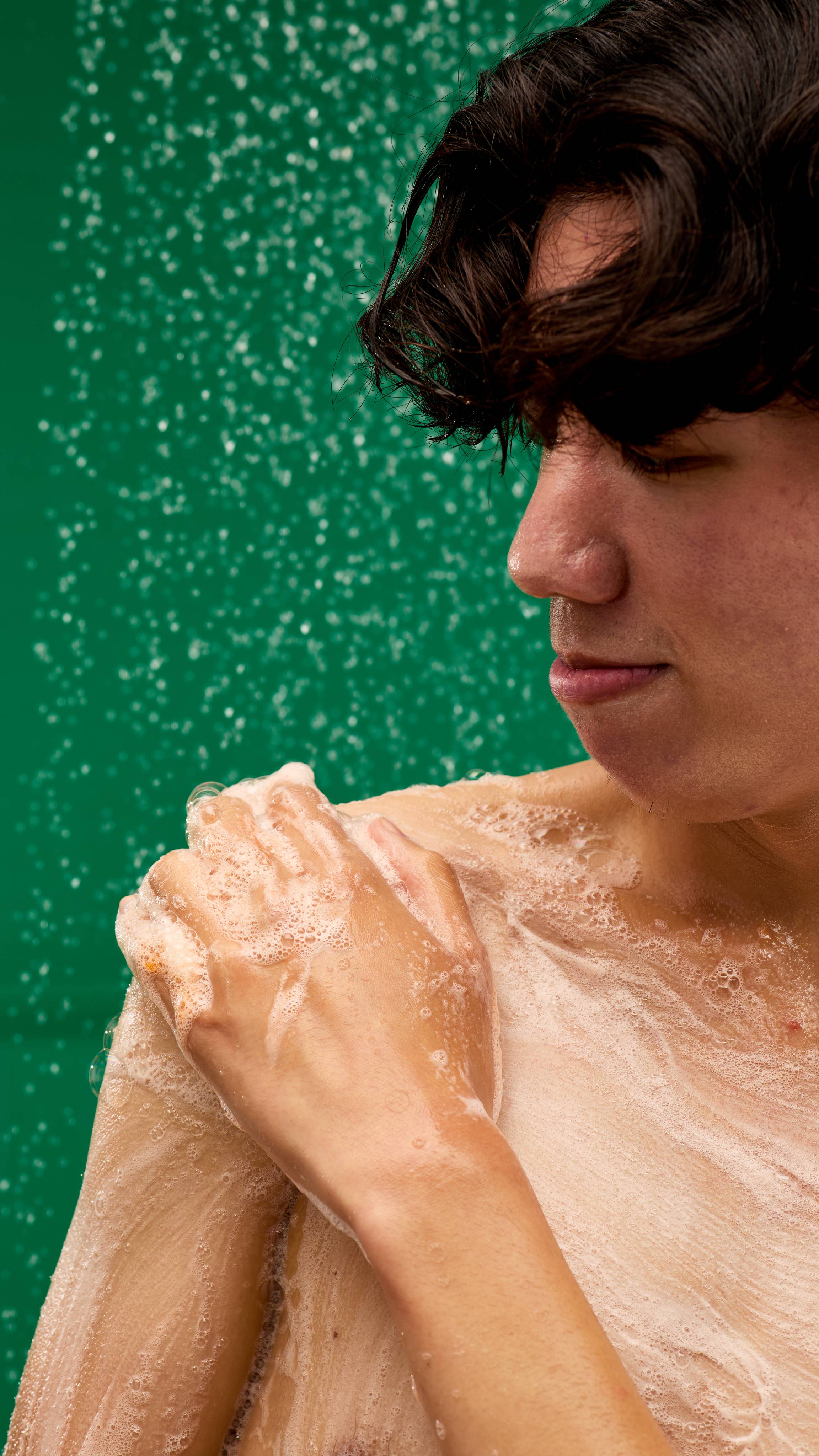 C5FEDA2C-62FE-F2F6-A4EC-C69A5D2C6E85